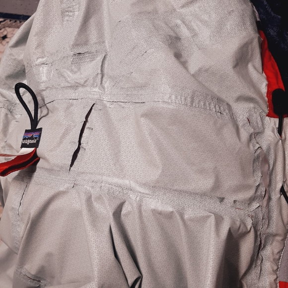 Patagonia Windbreaker - Picture 15 of 17
